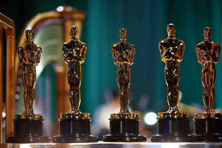 Российские перчатки на Оскар-2024: как это произошло?
